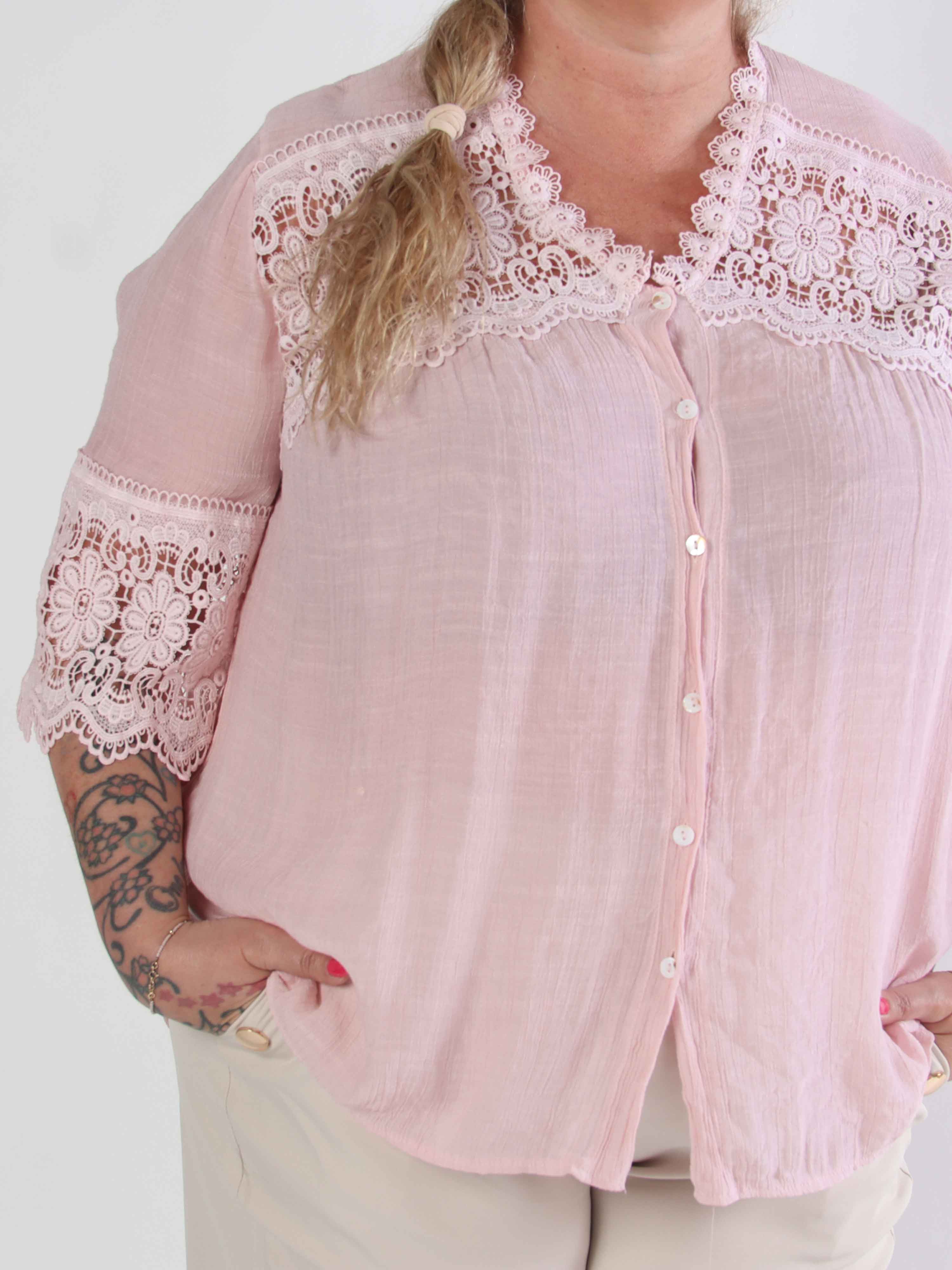 Alva - Sød plus size tunika med søde broderede ærmer